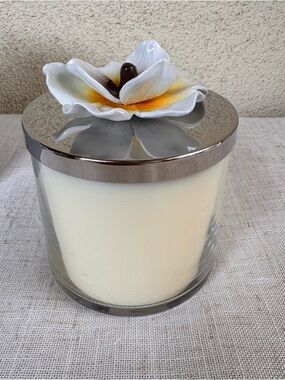 MICHAEL ARAM Magnolia candle